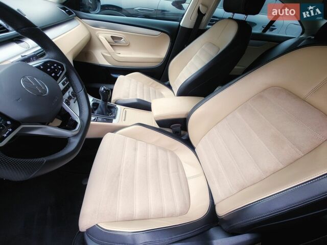 Черный Фольксваген CC / Passat CC, объемом двигателя 2 л и пробегом 77 тыс. км за 17900 $, фото 14 на Automoto.ua