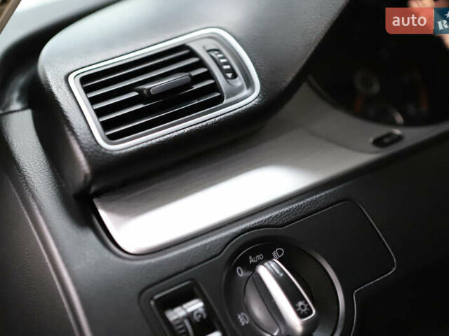 Черный Фольксваген CC / Passat CC, объемом двигателя 1.98 л и пробегом 212 тыс. км за 8900 $, фото 61 на Automoto.ua