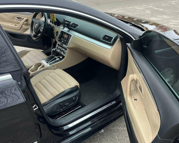 Черный Фольксваген CC / Passat CC, объемом двигателя 1.98 л и пробегом 175 тыс. км за 9800 $, фото 9 на Automoto.ua