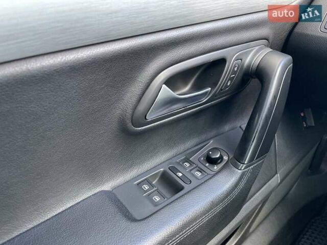 Черный Фольксваген CC / Passat CC, объемом двигателя 1.97 л и пробегом 249 тыс. км за 12800 $, фото 21 на Automoto.ua