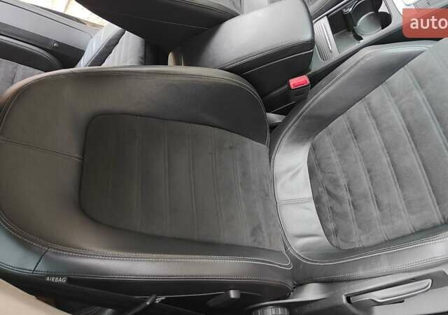Черный Фольксваген CC / Passat CC, объемом двигателя 1.97 л и пробегом 192 тыс. км за 14500 $, фото 12 на Automoto.ua