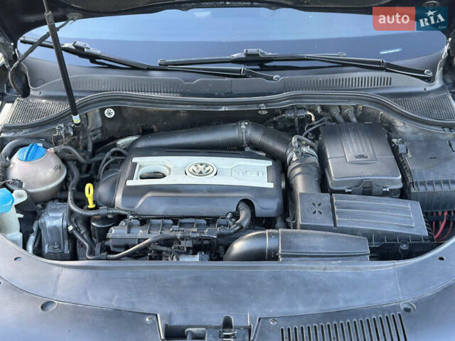 Черный Фольксваген CC / Passat CC, объемом двигателя 1.98 л и пробегом 287 тыс. км за 15500 $, фото 19 на Automoto.ua