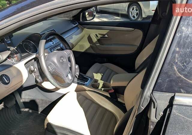 Черный Фольксваген CC / Passat CC, объемом двигателя 1.98 л и пробегом 140 тыс. км за 12000 $, фото 10 на Automoto.ua