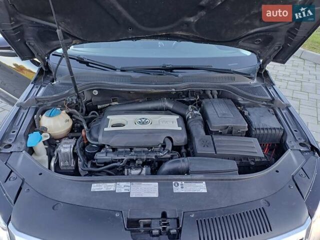 Черный Фольксваген CC / Passat CC, объемом двигателя 2 л и пробегом 200 тыс. км за 9750 $, фото 34 на Automoto.ua