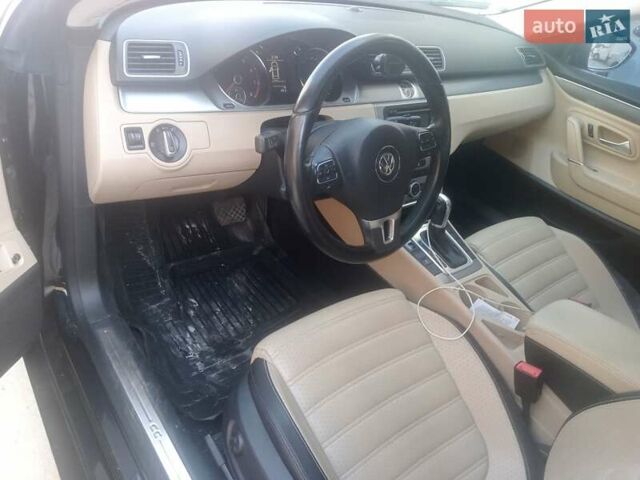 Черный Фольксваген CC / Passat CC, объемом двигателя 1.98 л и пробегом 81 тыс. км за 12000 $, фото 6 на Automoto.ua