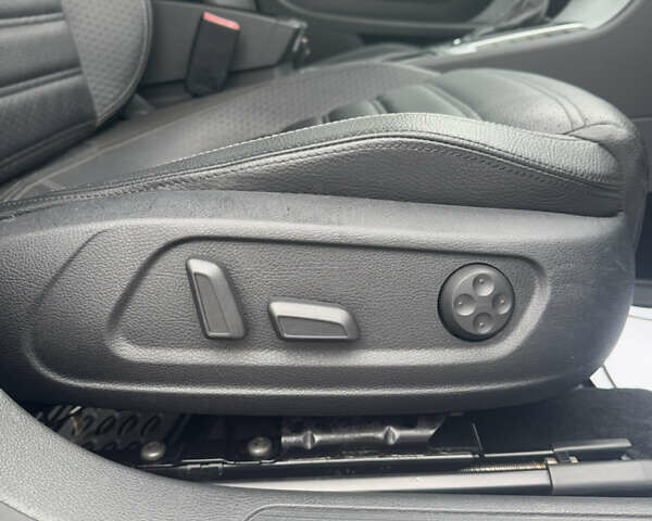 Черный Фольксваген CC / Passat CC, объемом двигателя 1.98 л и пробегом 212 тыс. км за 9650 $, фото 26 на Automoto.ua