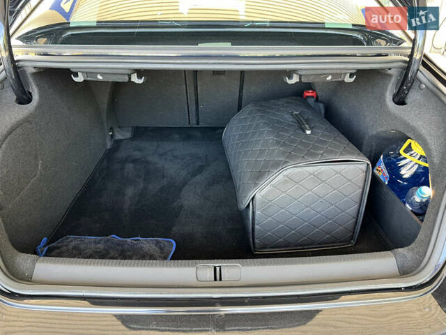 Чорний Фольксваген CC / Passat CC, об'ємом двигуна 1.98 л та пробігом 167 тис. км за 13899 $, фото 18 на Automoto.ua