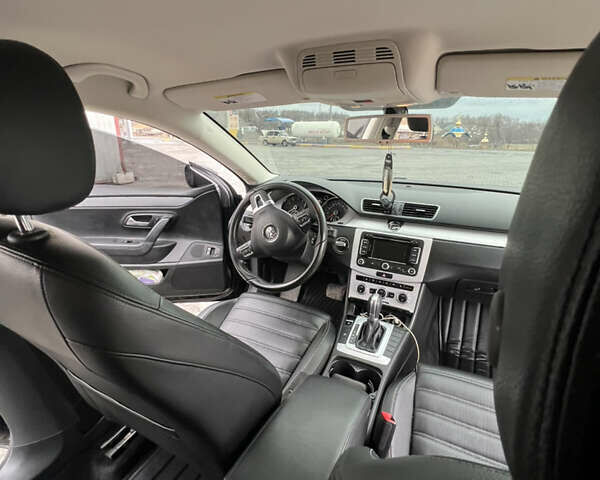 Чорний Фольксваген CC / Passat CC, об'ємом двигуна 2 л та пробігом 135 тис. км за 12800 $, фото 40 на Automoto.ua