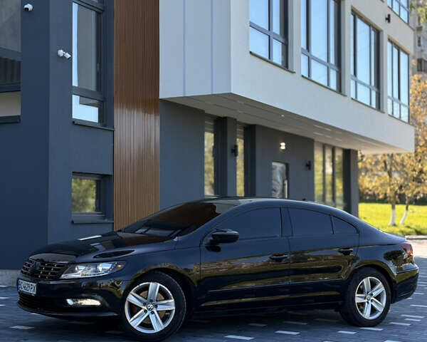 Черный Фольксваген CC / Passat CC, объемом двигателя 1.98 л и пробегом 190 тыс. км за 10000 $, фото 2 на Automoto.ua