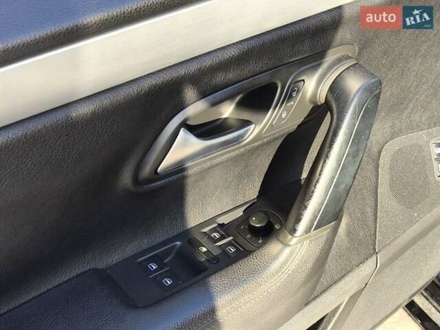 Чорний Фольксваген CC / Passat CC, об'ємом двигуна 1.98 л та пробігом 136 тис. км за 11900 $, фото 12 на Automoto.ua