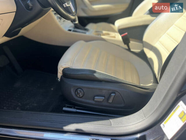 Черный Фольксваген CC / Passat CC, объемом двигателя 1.98 л и пробегом 123 тыс. км за 11999 $, фото 54 на Automoto.ua