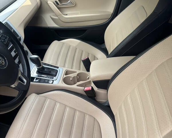Чорний Фольксваген CC / Passat CC, об'ємом двигуна 1.98 л та пробігом 89 тис. км за 15000 $, фото 10 на Automoto.ua