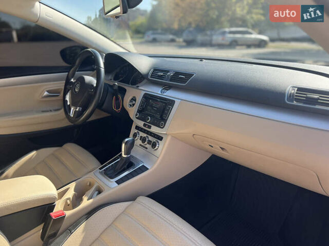 Черный Фольксваген CC / Passat CC, объемом двигателя 1.98 л и пробегом 123 тыс. км за 11999 $, фото 49 на Automoto.ua
