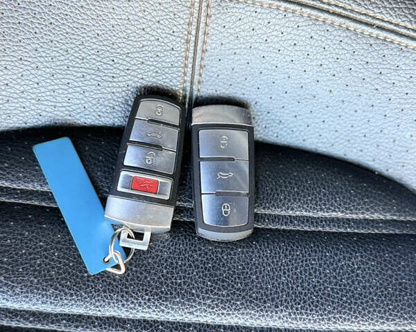 Чорний Фольксваген CC / Passat CC, об'ємом двигуна 1.98 л та пробігом 180 тис. км за 12900 $, фото 49 на Automoto.ua