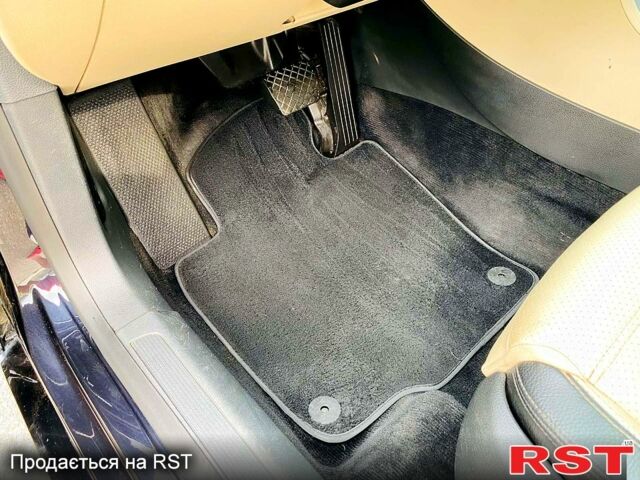 Черный Фольксваген CC, объемом двигателя 2 л и пробегом 291 тыс. км за 6999 $, фото 8 на Automoto.ua