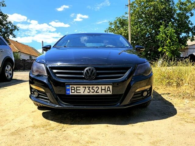 Черный Фольксваген CC, объемом двигателя 2 л и пробегом 231 тыс. км за 8200 $, фото 1 на Automoto.ua