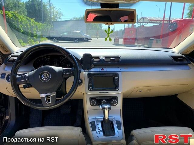 Черный Фольксваген CC, объемом двигателя 2 л и пробегом 251 тыс. км за 7700 $, фото 1 на Automoto.ua