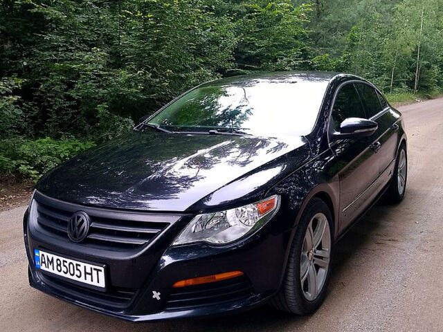 Черный Фольксваген CC, объемом двигателя 2 л и пробегом 186 тыс. км за 9300 $, фото 1 на Automoto.ua