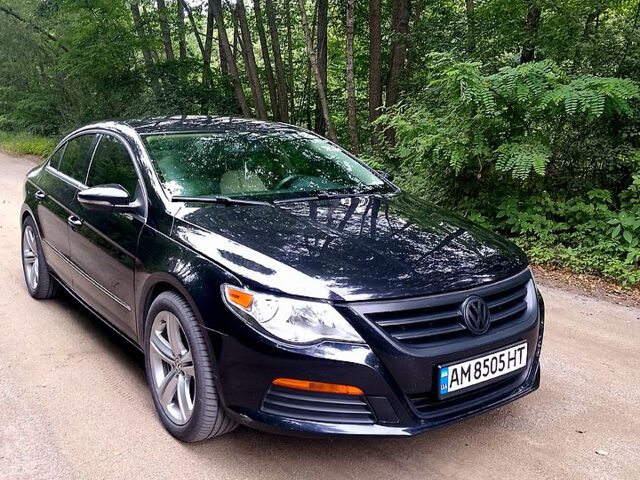 Черный Фольксваген CC, объемом двигателя 2 л и пробегом 186 тыс. км за 9300 $, фото 5 на Automoto.ua