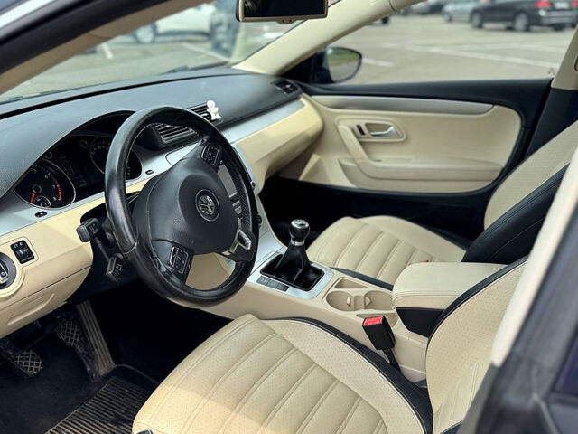 Чорний Фольксваген CC, об'ємом двигуна 2 л та пробігом 263 тис. км за 7800 $, фото 8 на Automoto.ua