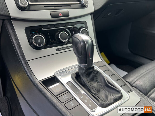 Чорний Фольксваген CC, об'ємом двигуна 2 л та пробігом 168 тис. км за 8999 $, фото 12 на Automoto.ua