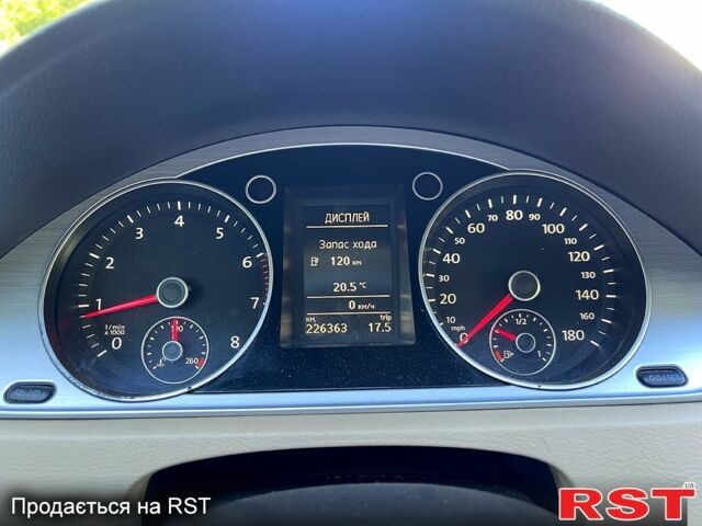 Черный Фольксваген CC, объемом двигателя 2 л и пробегом 226 тыс. км за 9900 $, фото 8 на Automoto.ua