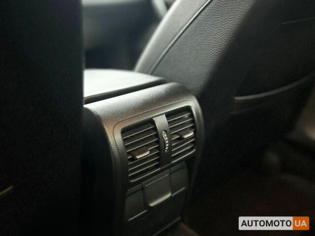 Черный Фольксваген CC, объемом двигателя 2 л и пробегом 223 тыс. км за 8900 $, фото 25 на Automoto.ua