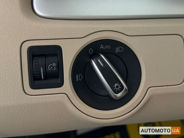 Черный Фольксваген CC, объемом двигателя 2 л и пробегом 229 тыс. км за 9700 $, фото 13 на Automoto.ua