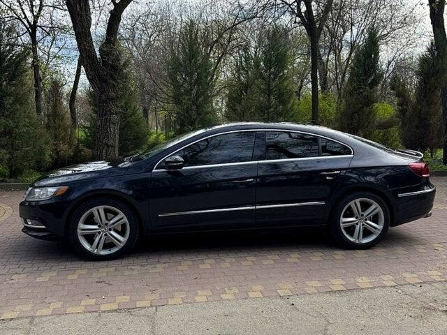 Черный Фольксваген CC, объемом двигателя 2 л и пробегом 230 тыс. км за 8000 $, фото 4 на Automoto.ua