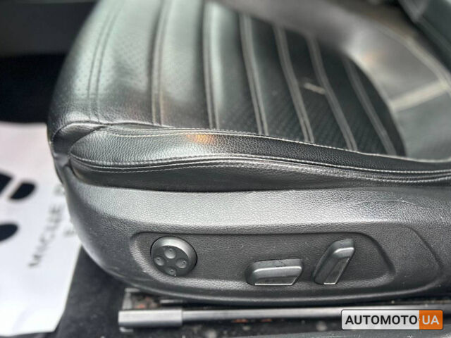 Черный Фольксваген CC, объемом двигателя 2 л и пробегом 223 тыс. км за 8900 $, фото 10 на Automoto.ua