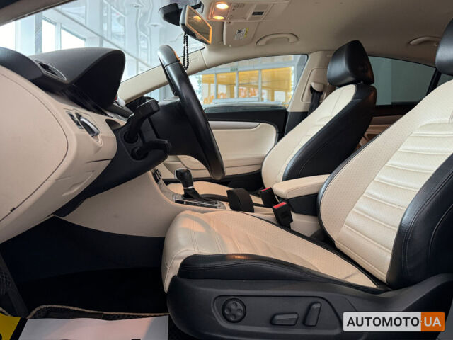 Черный Фольксваген CC, объемом двигателя 2 л и пробегом 229 тыс. км за 9700 $, фото 10 на Automoto.ua