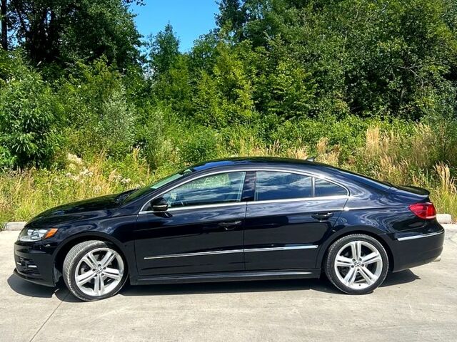 Черный Фольксваген CC, объемом двигателя 2 л и пробегом 180 тыс. км за 11300 $, фото 2 на Automoto.ua