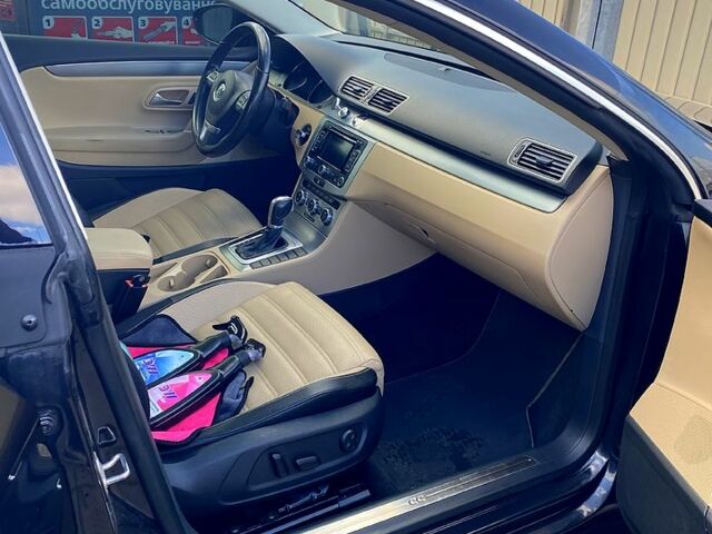 Чорний Фольксваген CC, об'ємом двигуна 2 л та пробігом 230 тис. км за 13500 $, фото 6 на Automoto.ua