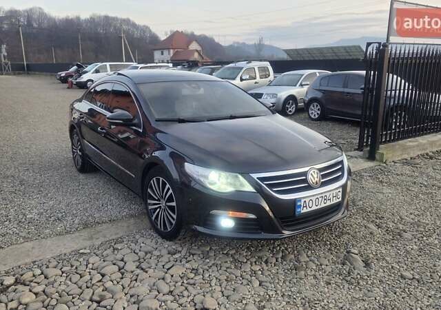 Коричневый Фольксваген CC / Passat CC, объемом двигателя 1.97 л и пробегом 259 тыс. км за 9200 $, фото 1 на Automoto.ua