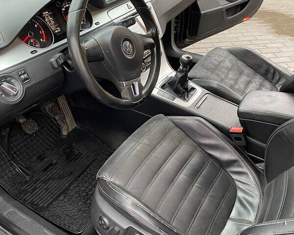 Коричневый Фольксваген CC / Passat CC, объемом двигателя 1.8 л и пробегом 308 тыс. км за 7500 $, фото 6 на Automoto.ua