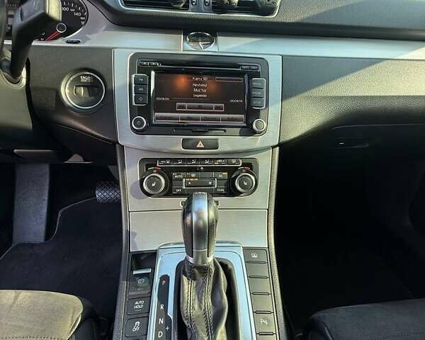 Коричневий Фольксваген CC / Passat CC, об'ємом двигуна 1.8 л та пробігом 194 тис. км за 10500 $, фото 23 на Automoto.ua
