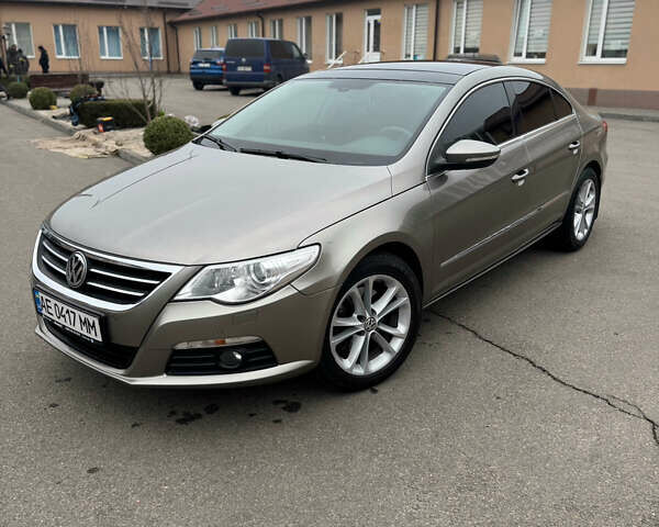 Коричневый Фольксваген CC / Passat CC, объемом двигателя 1.8 л и пробегом 182 тыс. км за 8300 $, фото 1 на Automoto.ua