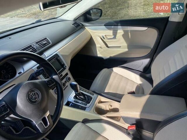 Коричневый Фольксваген CC / Passat CC, объемом двигателя 1.98 л и пробегом 212 тыс. км за 9600 $, фото 8 на Automoto.ua