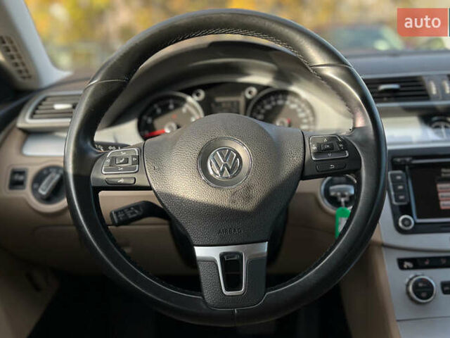 Коричневий Фольксваген CC / Passat CC, об'ємом двигуна 1.98 л та пробігом 137 тис. км за 12500 $, фото 7 на Automoto.ua