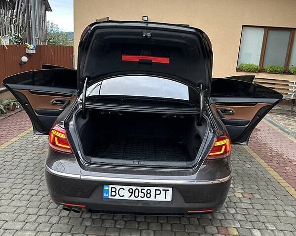 Коричневый Фольксваген CC / Passat CC, объемом двигателя 2 л и пробегом 271 тыс. км за 12000 $, фото 4 на Automoto.ua