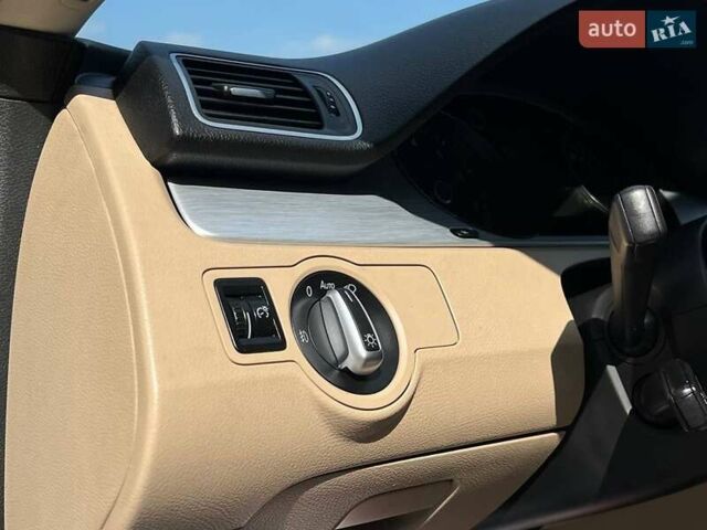 Коричневый Фольксваген CC / Passat CC, объемом двигателя 2 л и пробегом 200 тыс. км за 10200 $, фото 24 на Automoto.ua