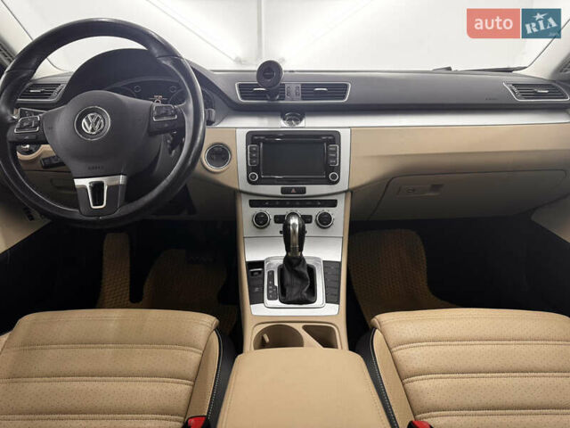 Коричневий Фольксваген CC / Passat CC, об'ємом двигуна 2 л та пробігом 140 тис. км за 12200 $, фото 20 на Automoto.ua