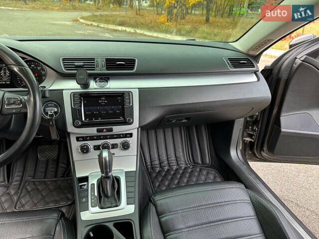 Фольксваген CC / Passat CC 2013 в Днепре (Днепропетровске) на Automoto.ua Коричневый Фольксваген CC / Passat CC, объемом двигателя 2 л и пробегом 180 тыс. км за 10799 $, фото 16 на Automoto.ua
