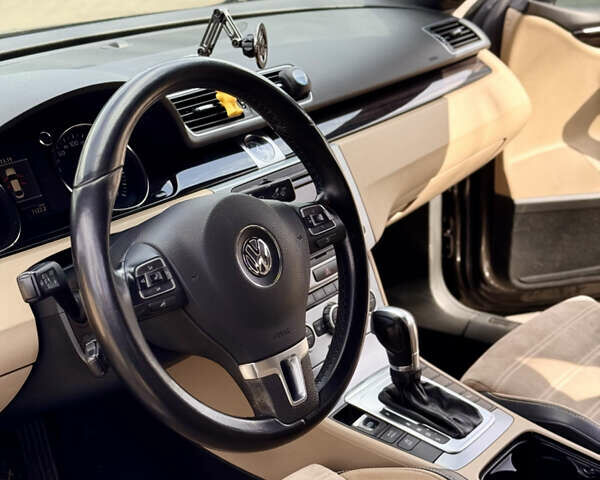 Коричневый Фольксваген CC / Passat CC, объемом двигателя 1.97 л и пробегом 260 тыс. км за 11600 $, фото 12 на Automoto.ua