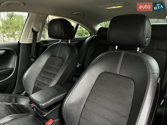 Коричневый Фольксваген CC / Passat CC, объемом двигателя 1.97 л и пробегом 177 тыс. км за 12800 $, фото 16 на Automoto.ua