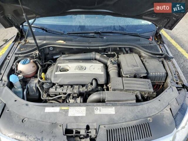 Коричневый Фольксваген CC / Passat CC, объемом двигателя 1.98 л и пробегом 151 тыс. км за 2000 $, фото 10 на Automoto.ua
