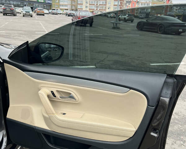 Коричневий Фольксваген CC / Passat CC, об'ємом двигуна 1.98 л та пробігом 220 тис. км за 11900 $, фото 19 на Automoto.ua