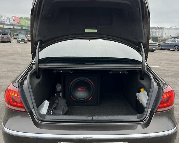 Коричневий Фольксваген CC / Passat CC, об'ємом двигуна 1.98 л та пробігом 220 тис. км за 11900 $, фото 24 на Automoto.ua