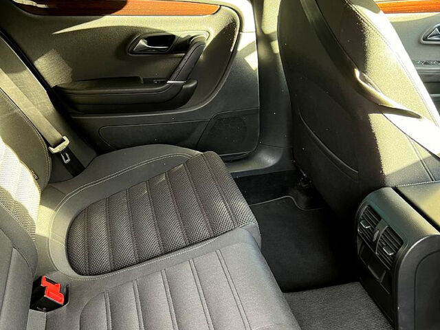 Коричневый Фольксваген CC, объемом двигателя 1.8 л и пробегом 167 тыс. км за 9300 $, фото 7 на Automoto.ua