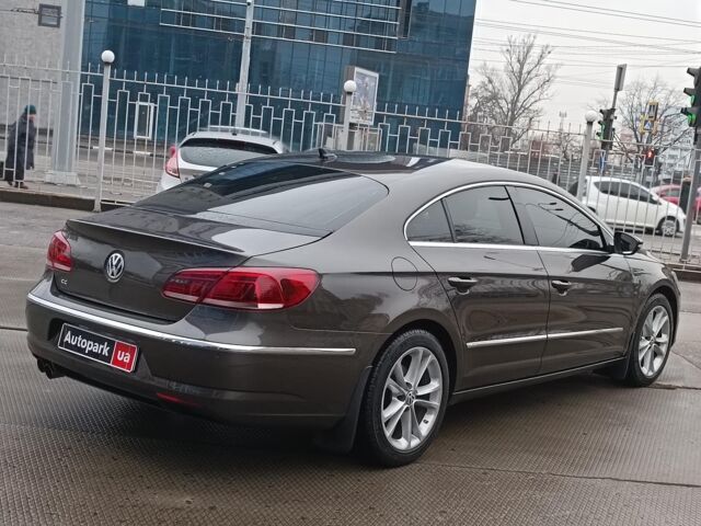 Коричневий Фольксваген CC / Passat CC, об'ємом двигуна 2 л та пробігом 156 тис. км за 12990 $, фото 6 на Automoto.ua